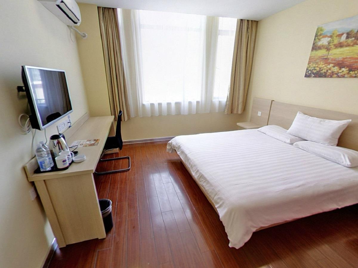 Hanting Hotel Shanghai South Railway Station Luoxiang Road Branch Exterior photo